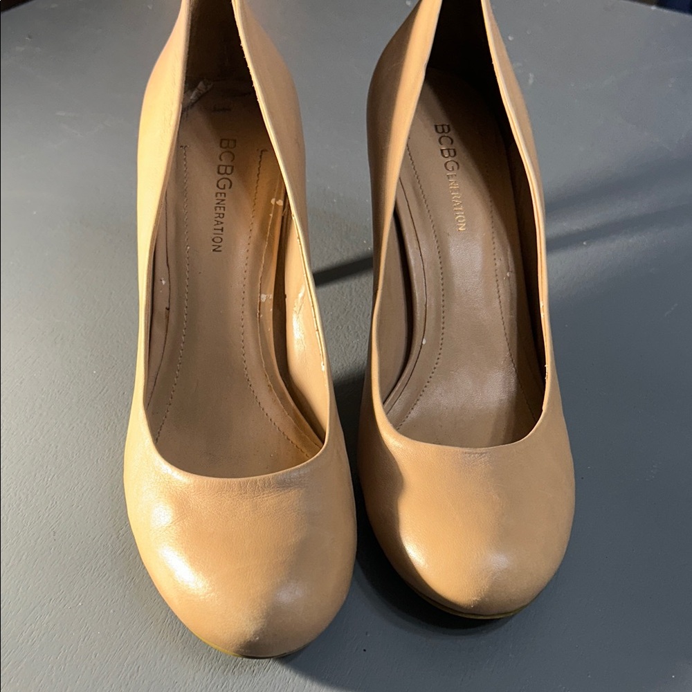 BCBGeneration Tan Women's Pumps size 8.5 used